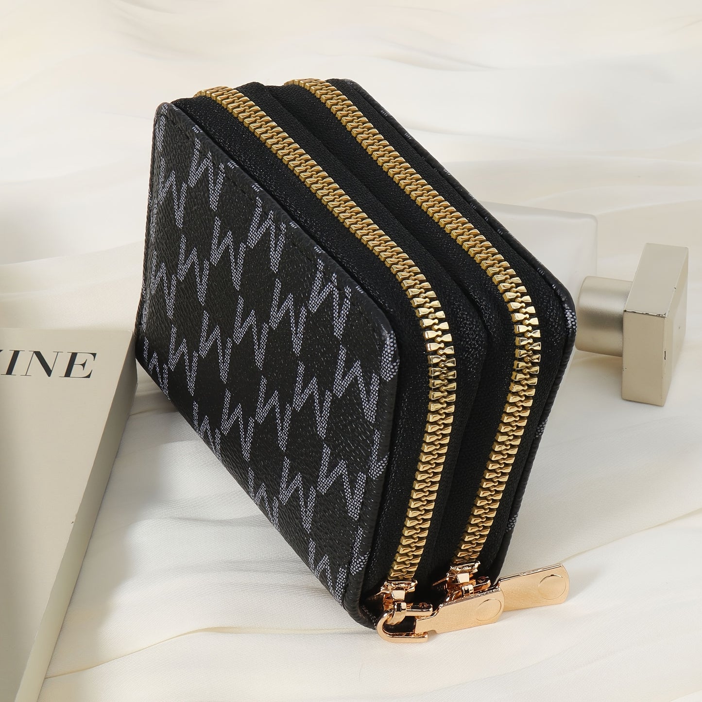 New Retro Printed Women's Minimalist Short Wallet With Double Zippers Around, Fashionable Coin Wallet, Credit Card Storage Bag, Simple And Casual Multi Card Holder