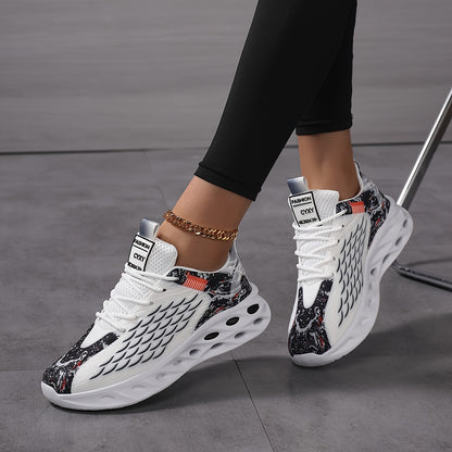 New Fish Scale Large Size Women's Couple Lace-Up Breathable Knitted Running Shoes, Fashion Casual Trendy Sports Sneakers with Perforated Soles and Comfortable High-Top Coconut Design