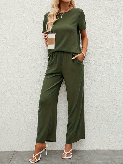 Women'S Olive Green Casual T-Shirt and Wide-Leg Pants Set - Solid Color, Loose Fit, Short Sleeve Top with Ruched Detail, High-Waisted Wide-Leg Pants, Perfect for Spring/Summer, Casual Attire|Ruched Detail Top|Comfortable Fit