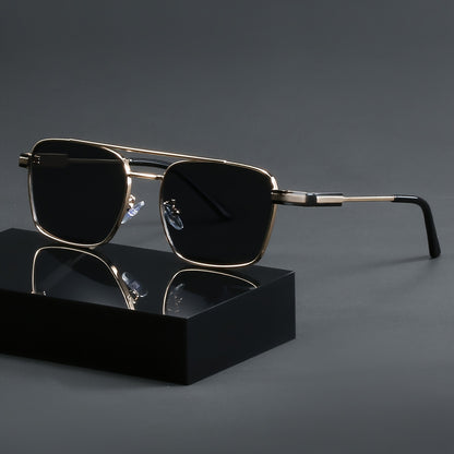 1pc Men'S Full-Rim Pilot Glasses - Stylish Black Frame with Chrome Accents, Polycarbonate Lenses, Perfect for Casual & Business Attire, Everyday Fashion Glasses | Pilot Style | Durable Glasses