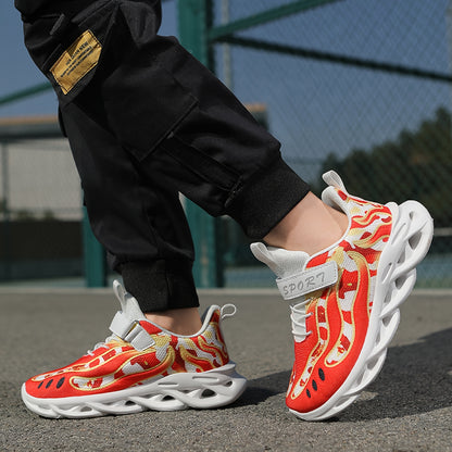 Casual Mesh Sneakers for Boys And Girls with a Three-Dimensional Pattern, Featuring a Low-Top Design with And an EVA Sole, Perfect for Stylish Sports Activities.