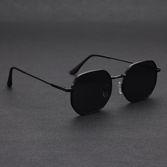 Men's Retro Polygon Fashion Glasses - Anti-Reflective, Fashionable Black Frame for Casual Attire