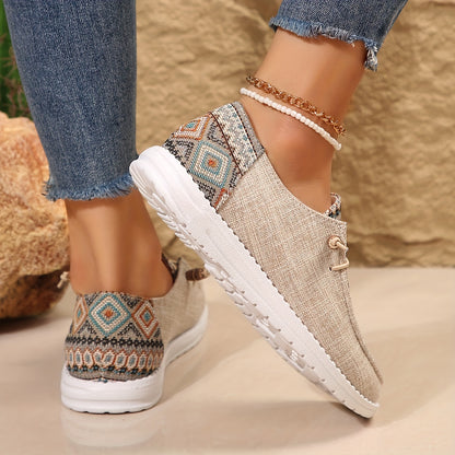 2024 New Outdoor Comfortable Ethnic Style Print Casual Large Size Women's Leisure Single Shoes