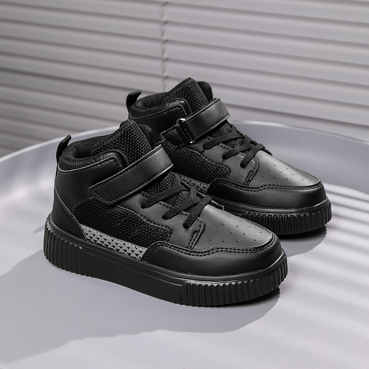 Youngsters' Black Mesh & PU High-Top Sneakers with Diamond Pattern - Breathable, Durable, Lightweight EVA Sole & Adjustable Hook-and-Loop Closure for School, Outdoor, Training - All-Season Versatile Play Shoes for Boys & Girl