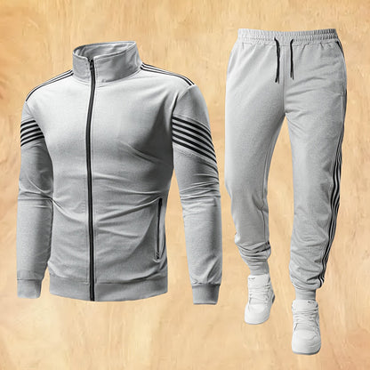 Men'S Spring And Autumn Sports Leisure Set Featuring a Stand-Up Collar Zip-Up Long Sleeve Top, Drawstring Waist Long Pants, Suitable for Running, Outdoor Fitness, And Home Wear, with Pockets And Zippers.