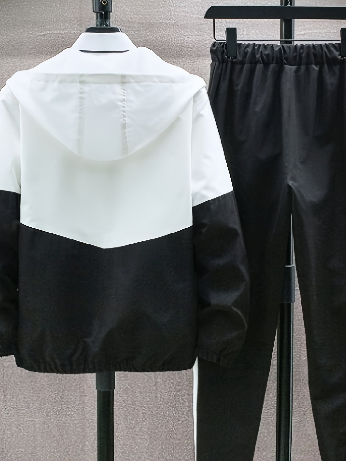 Men's Spring Autumn Outdoor Sports Training Casual Color Block Stitched Hoodie Adjustable Set Home Top and Pants Fashionable Windproof Jacket Pants Two-Piece Suit