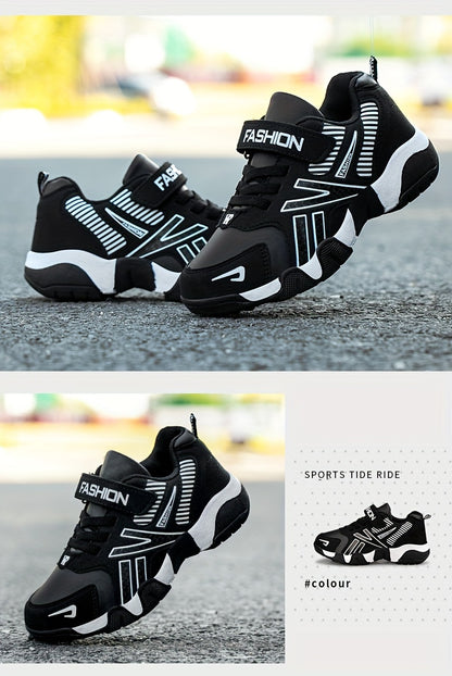 Children's comfortable and lightweight casual sports running shoes for all seasons