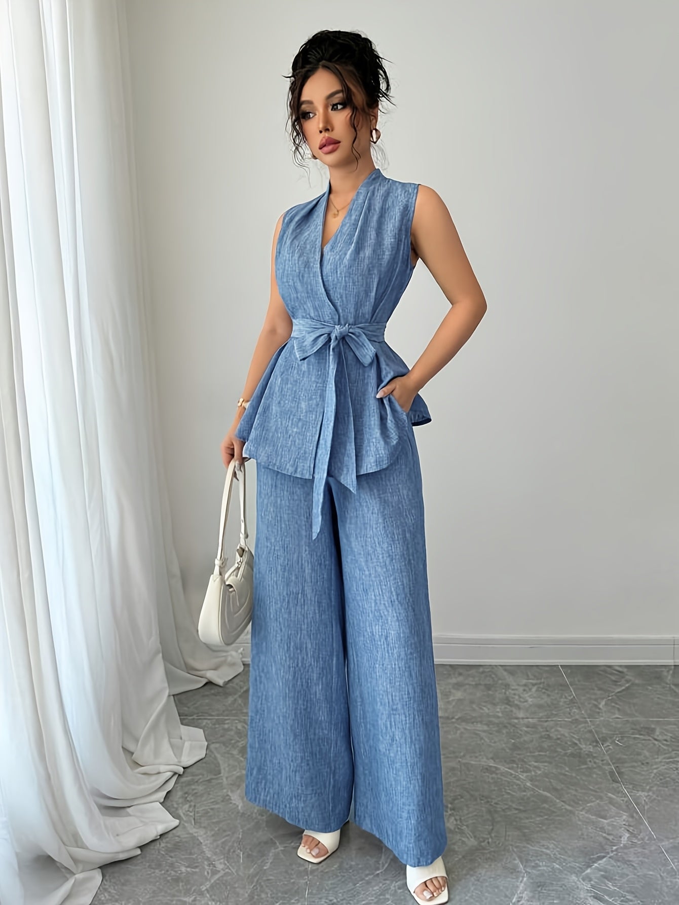 Women'S Elegant Two-Piece Summer Set - Sleeveless V-Neck Crop Top with Tie Detail & High-Waisted Wide-Leg Pants, Solid Color, Perfect for Spring/Summer, Casual Attire|Elegant Two-Piece Set|Polyester Fabric
