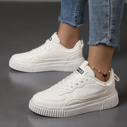 Unisex Low-Top Sneakers - White & Green colorblock design, Lace-Up Closure, Cushioned EVA Sole - All-Season Casual Shoes for Men & Women - Skateboarding, Everyday, Formal Events - Easy-Clean Synthetic Cover Upper, Everyday Fo