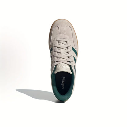 Adidas BARREDA BARREDA Comfortable And Simple Low-Top Flat Sole Sneakers for Women in Brown, Model JP7106.