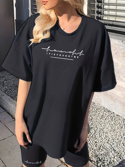 Կանացի շքեղ Lavender Letter Print Casual T-Shirt &amp; Shorts set - Հարմարավետ պոլիեսթեր, միջին ձգվող գործվածք, կլոր վզով, լվացվող մեքենայով - կատարյալ գարուն/ամառ