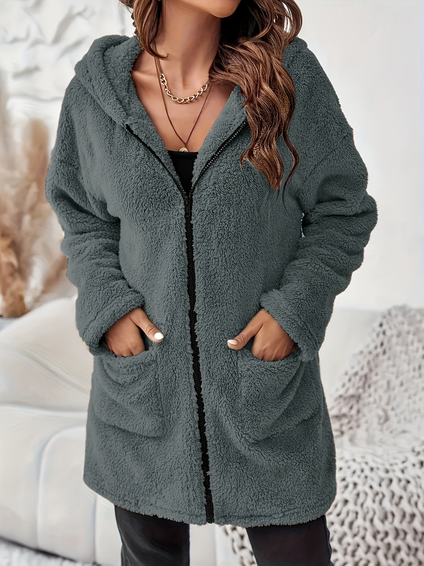 Women's Winter Elegant Solid Color Zipper Patch Pocket Long Sleeve Plush Hooded Coat