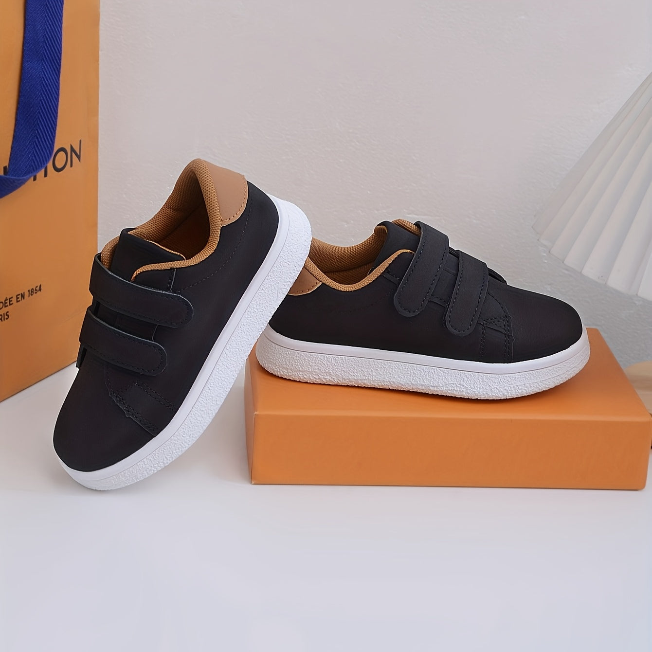 1 Pair Youngsters' Low-Top Casual Sneakers - Breathable Faux Cover with Closure, Lightweight TPR Sole for Boys & Girls - Spring/Fall Outdoor School & Daily Wear Shoes, Youngsters Sneakers, Everyday Youngsters Footwear, Stylis