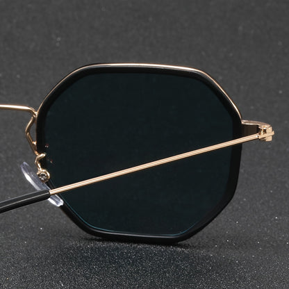 1 Pair of Men'S Geometric Copper Alloy Fashion Glasses with Red Lenses - Casual & Trendy, Ideal for, Daily Wear, and Holiday Gifts, Holiday Fashion Glasses|Sleek Metal Frame Glasses|Polycarbonate Lenses, Glasses