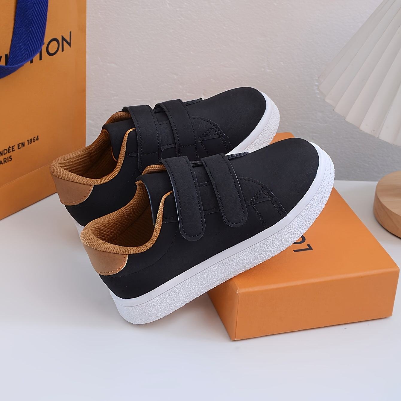1 Pair Youngsters' Low-Top Casual Sneakers - Breathable Faux Cover with Closure, Lightweight TPR Sole for Boys & Girls - Spring/Fall Outdoor School & Daily Wear Shoes, Youngsters Sneakers, Everyday Youngsters Footwear, Stylis