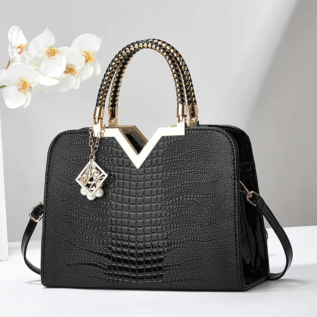 Elegant Tote Bag for Women, Large Capacity Crocodile Pattern Shoulder Bag, Lightweight with Zipper Closure, Polyester Lined, Versatile Fashion Accessory