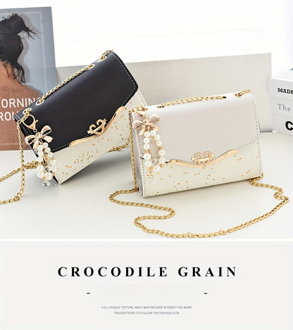 A Festive Mini Shoulder Bag with Shiny Details - Made of PU Material, Lightweight, Featuring an Adjustable Strap And Magnetic Closure, Perfect for Gifting to Family And Friends During The Holidays.