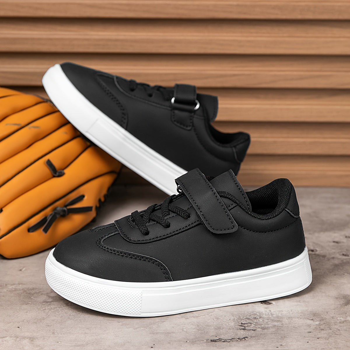 Youngsters' Comfortable Low-Top Casual Sneakers with Easy Closure, Durable & Non-Slip, Unisex Outdoor Play Shoes, Stylish and Comfortable Choice for School and Daily Outings, Perfect for Hiking and Skateboarding