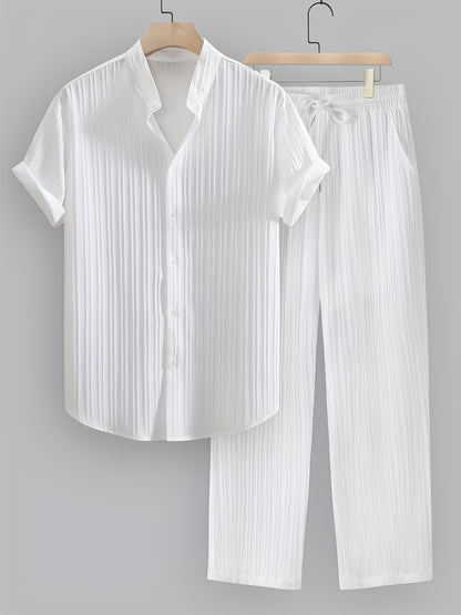 2-Piece Men's Summer Striped Polyester Suit, Short Sleeve Stand Collar Shirt and Drawstring Pants, Non-Stretch Fabric, Suitable for Casual Wear and Beach Vacation, Solid Color