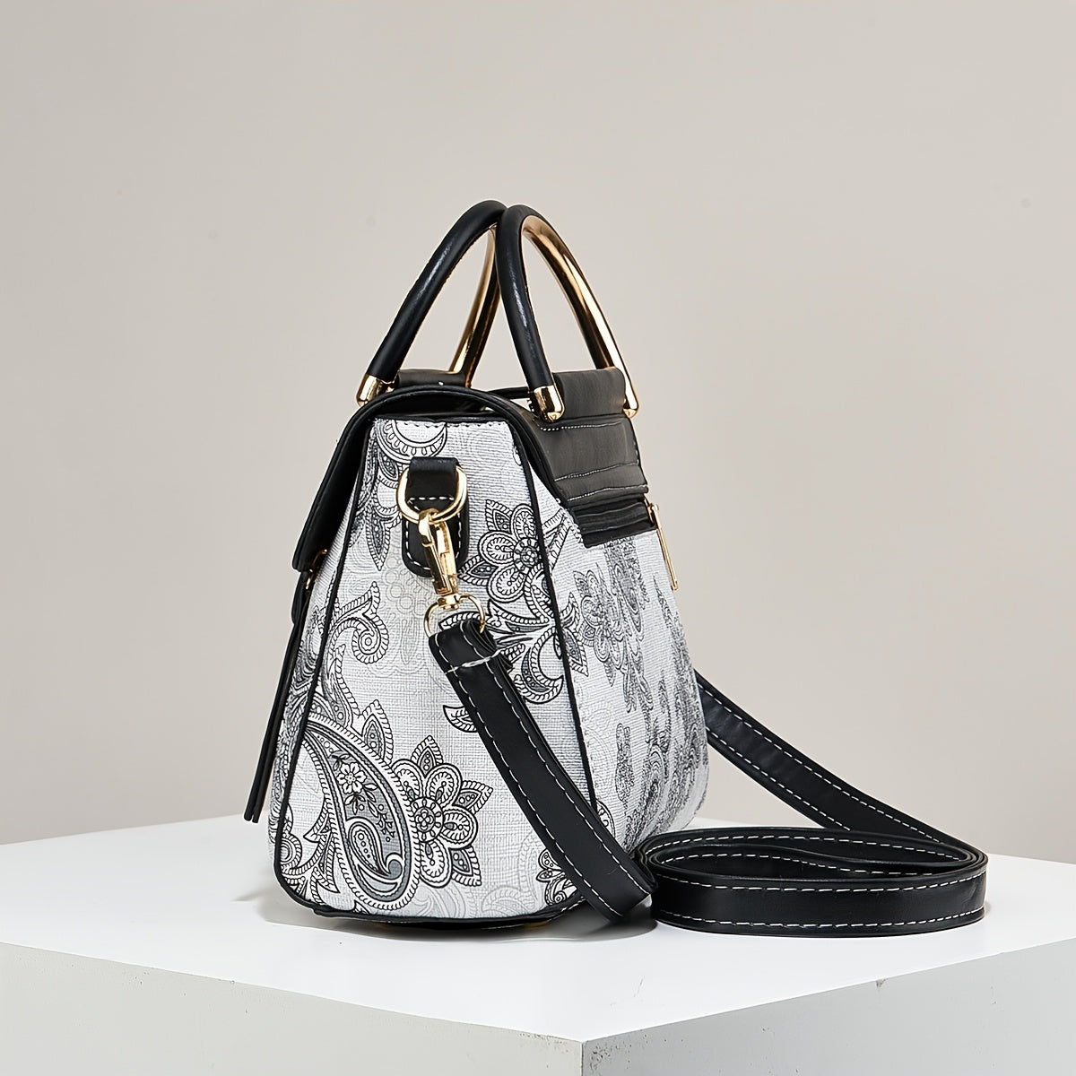 Elegant Floral Print Women'S Handbag - Lightweight Synthetic Tote with Golden-Tone Hardware, Removable Shoulder Strap, and Magnetic Closure, Perfect for Everyday Use, Versatile Tote Bag | Floral Print Bag | Synthetic Bag