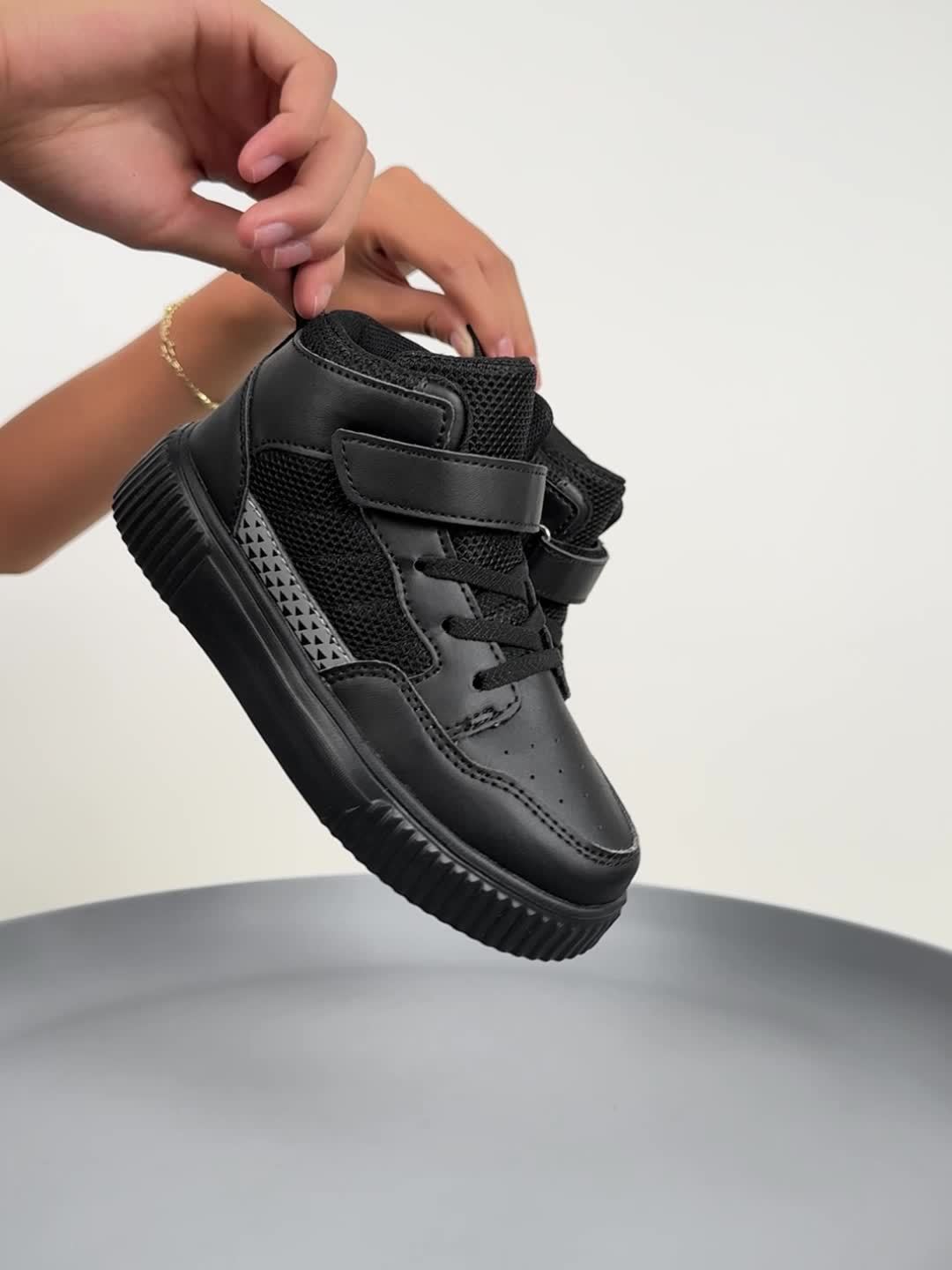 Youngsters' Black Mesh & PU High-Top Sneakers with Diamond Pattern - Breathable, Durable, Lightweight EVA Sole & Adjustable Hook-and-Loop Closure for School, Outdoor, Training - All-Season Versatile Play Shoes for Boys & Girl