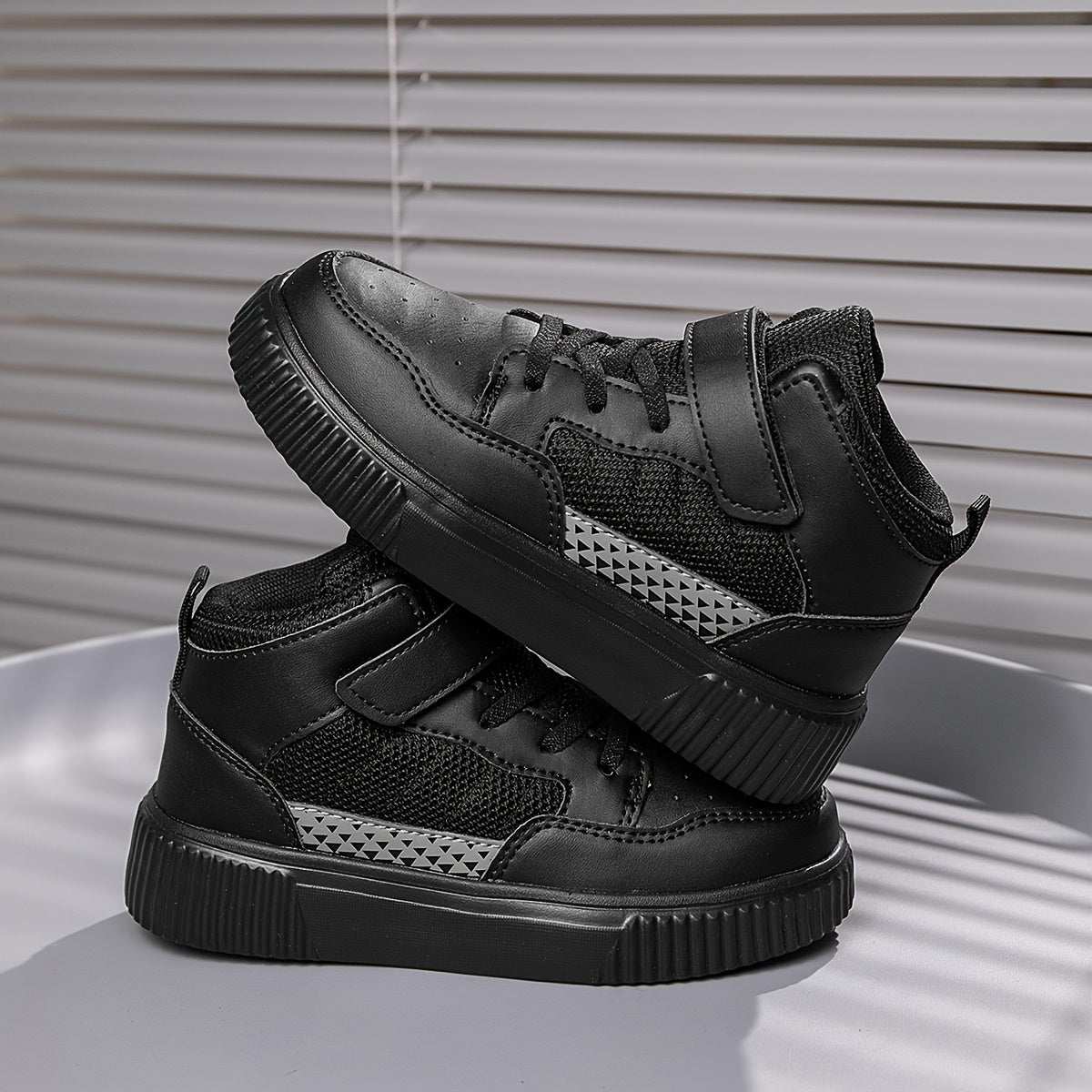 Youngsters' Black Mesh & PU High-Top Sneakers with Diamond Pattern - Breathable, Durable, Lightweight EVA Sole & Adjustable Hook-and-Loop Closure for School, Outdoor, Training - All-Season Versatile Play Shoes for Boys & Girl