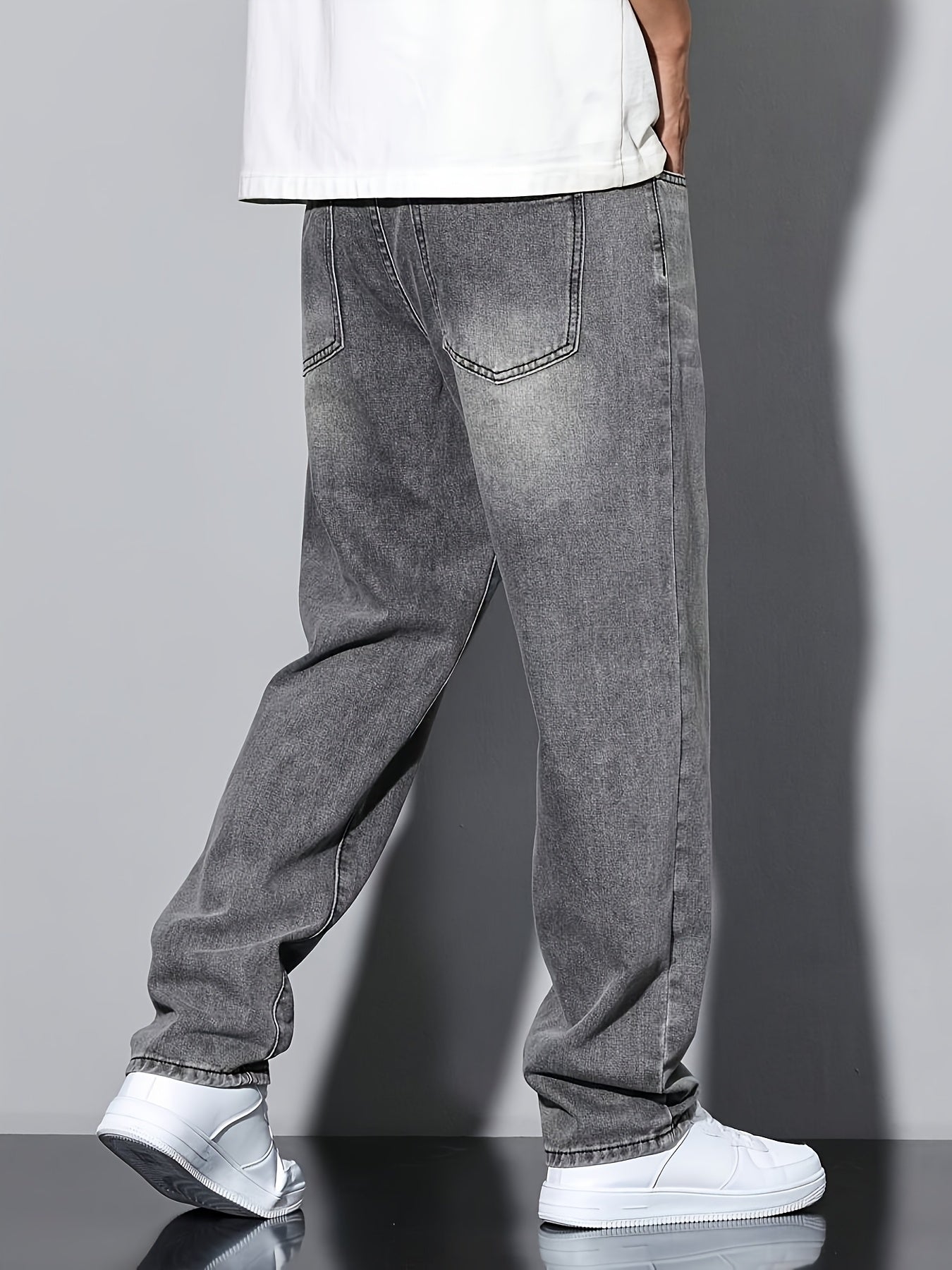 Men'S Casual Loose Fit Denim Jeans, 88.5% Cotton 8.5% Polyester 3% Rayon, All-Season Solid Color Washed Fabric, Regular Length, Non-Stretch Woven Denim Pants
