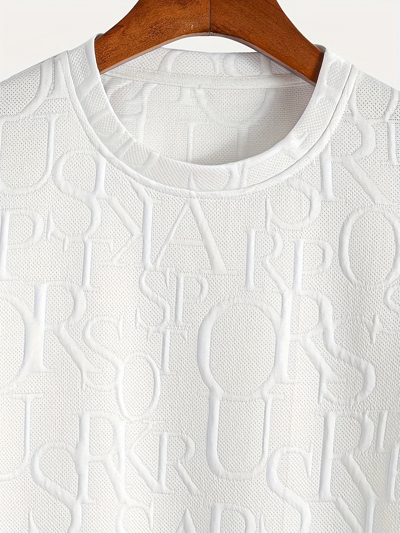 European and American Style Men's Fashion Set with Letter Pattern Round Neck Short Sleeve T-shirt + Shorts