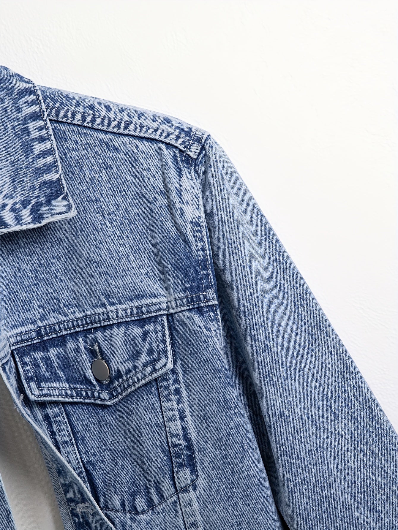 Men's Denim Jacket, Turn-Down Collar, Regular Fit Classic Design Denim Coat For Spring & Autumn