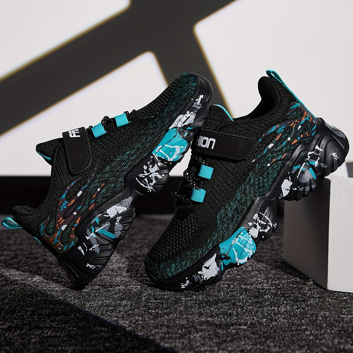 Breathable Mesh Casual Shoes for All Seasons, Stylish And Versatile Lightweight Outdoor Running Shoes.