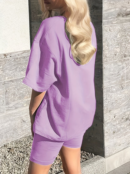 Կանացի շքեղ Lavender Letter Print Casual T-Shirt &amp; Shorts set - Հարմարավետ պոլիեսթեր, միջին ձգվող գործվածք, կլոր վզով, լվացվող մեքենայով - կատարյալ գարուն/ամառ