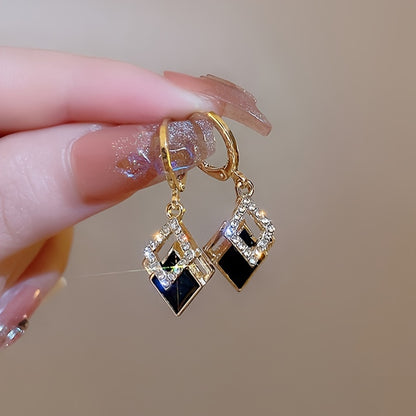 Elegant Vintage-Inspired Geometric Rhombus Drop Earrings with Crystal Accents, Zinc Alloy Dangle Earrings with Copper Ear Needle, Suitable for Daily and Party Wear - Pair
