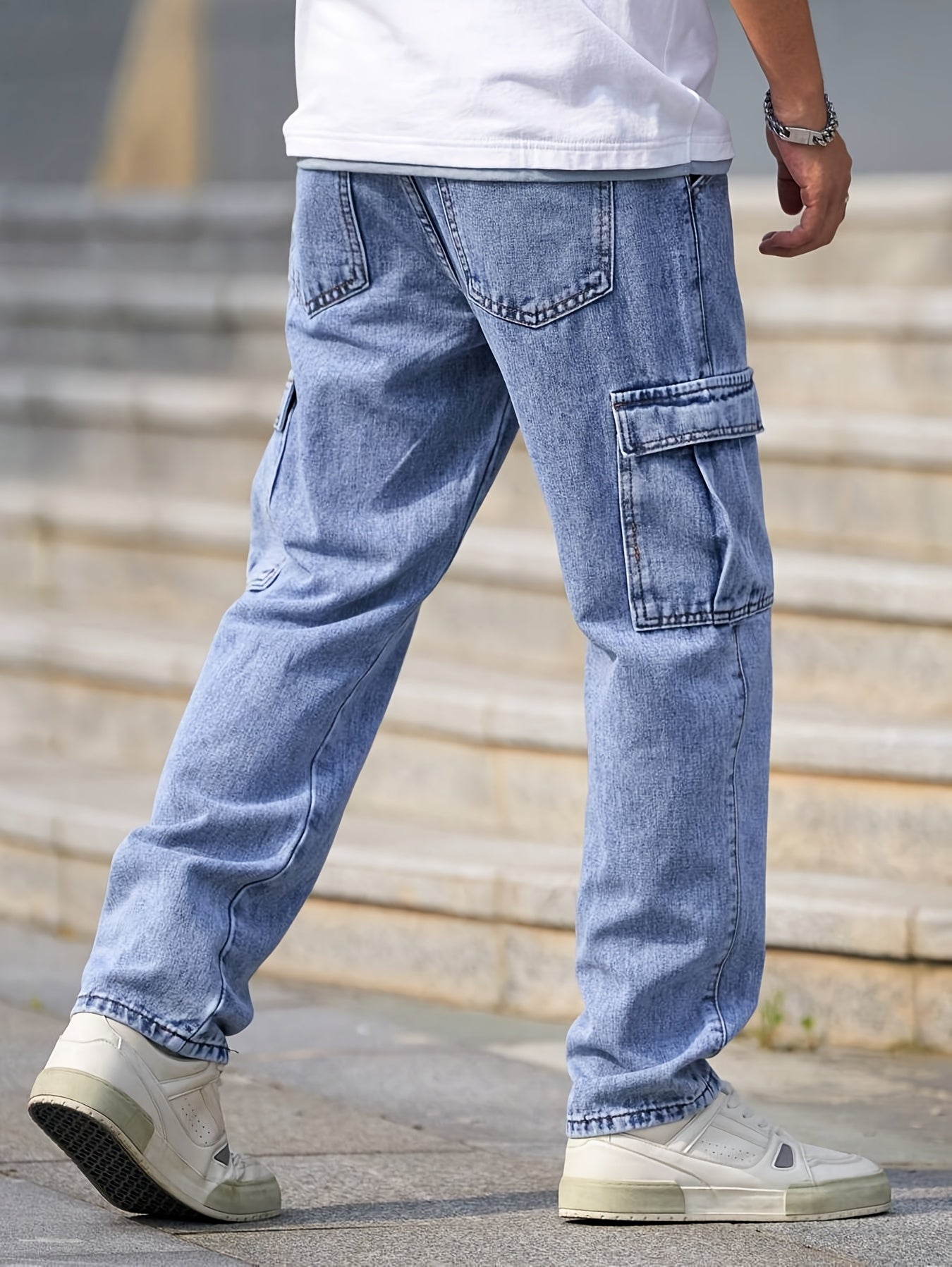 Men's Multi-Pocket Cargo Jeans - Casual Loose Fit Denim with Flap Pockets, Durable Cotton Blend, Ideal for All Seasons, Casual Wear Pants | Classic Blue Jeans | Cotton Blend Jeans