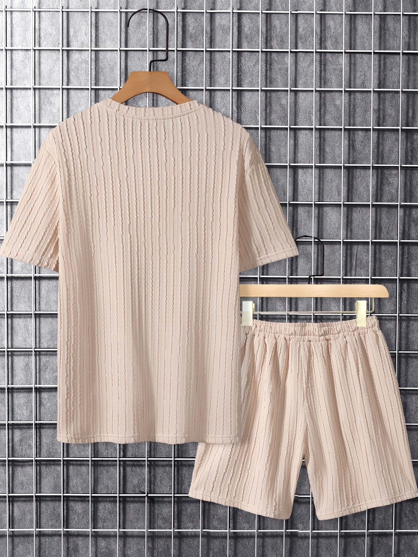 Men'S Casual Polyester Crew Neck Embroidered Alphabet Pattern Slight Stretch Knit Fabric Regular Fit Lash Sets for Spring